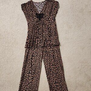 LEOPARD PRINT JERSEY PAJAMA SET